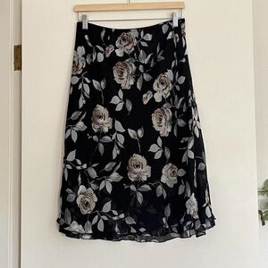 Chic Black Floral Midi Skirt